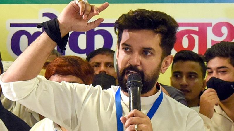 UP चुनाव पर चिराग पासवान की एंट्री, विपक्ष की रणनीति को देंगे चुनौती